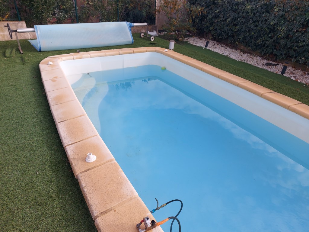 RECHERCHE DE FUITES PISCINES